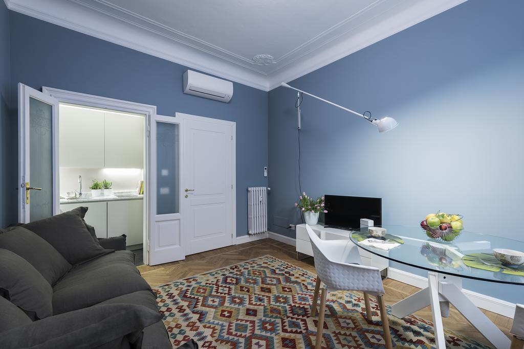 Zebra Rosso Apartment Milan Room photo