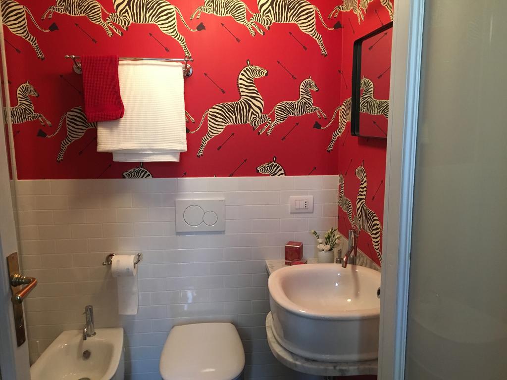 Zebra Rosso Apartment Milan Room photo